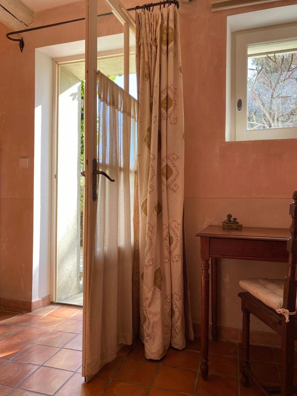 Le Mas de la Martelière Le Thor Chambre photo